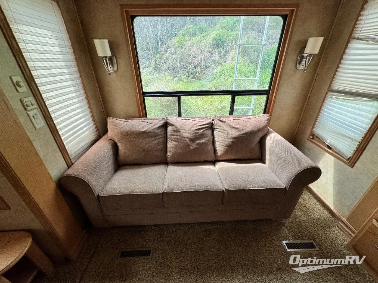 2012 DRV Luxury Suites Mobile Suites 41 RESB4 Photo 6