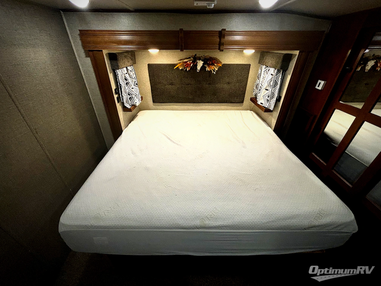 2018 Heartland Bighorn Traveler 39MB Photo 14