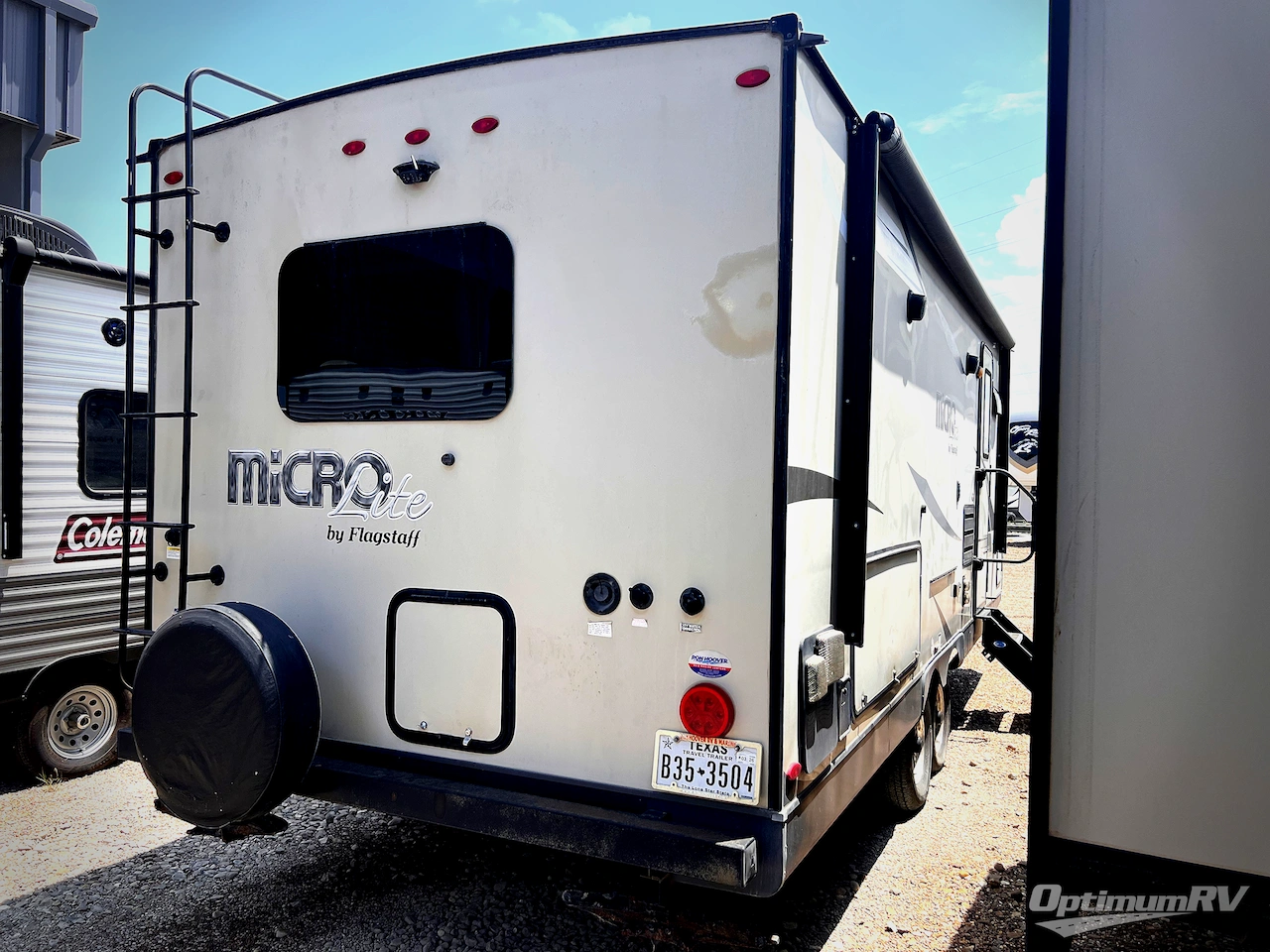 2019 Forest River Flagstaff Micro Lite 25FKS Photo 2