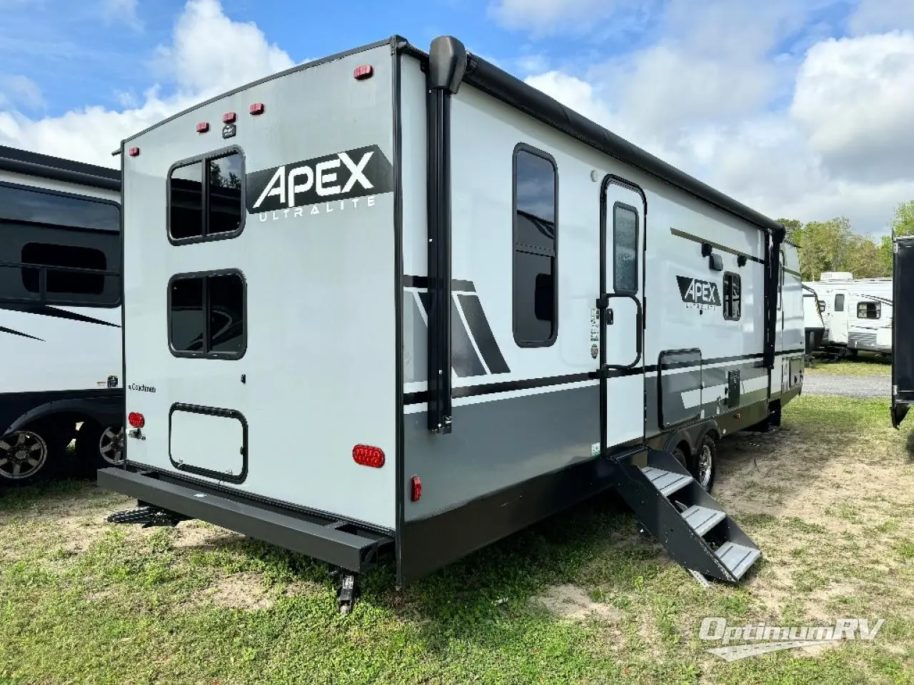 2022 Coachmen Apex Ultra-Lite 266BHS Photo 2