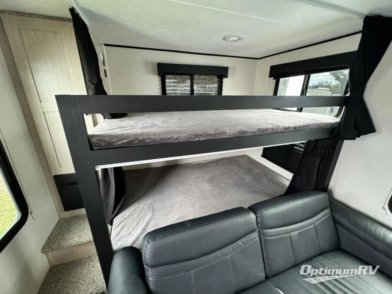 2022 Coachmen Apex Ultra-Lite 266BHS Photo 12