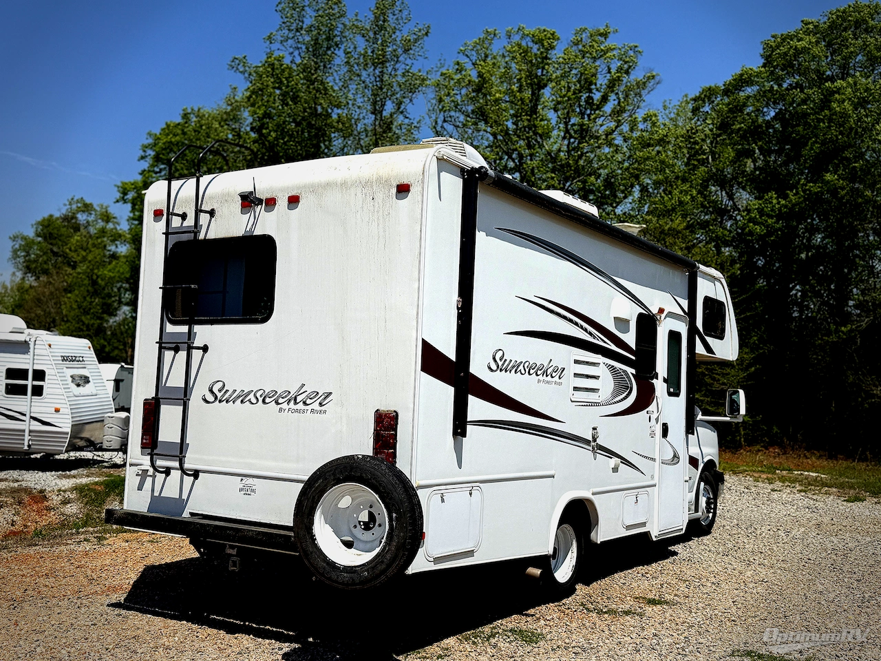 2015 Forest River Sunseeker LE 2250LE Ford Photo 2