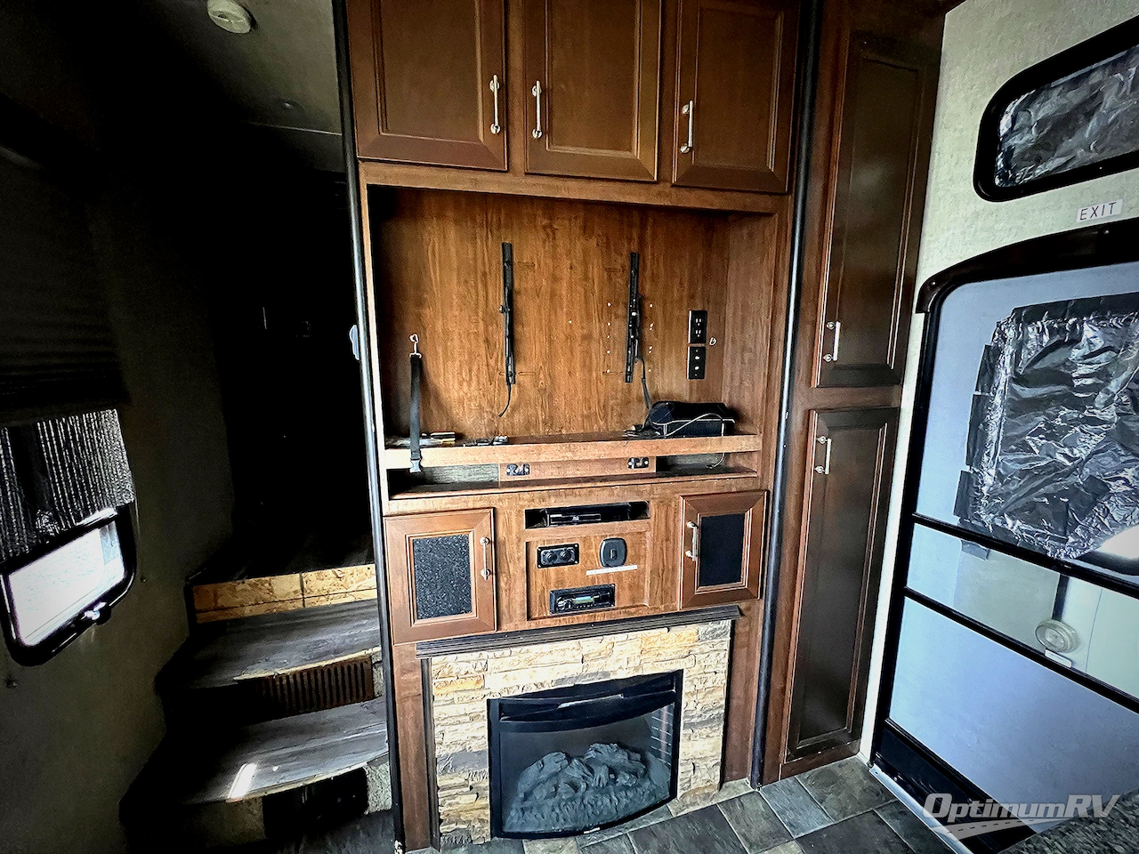 2015 Keystone Fuzion 325 Photo 11