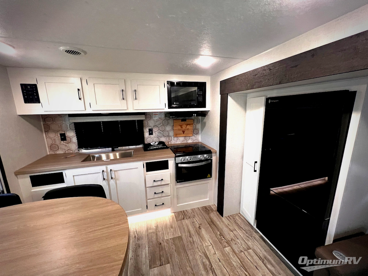2025 Venture Sienna SA231VRK Photo 6