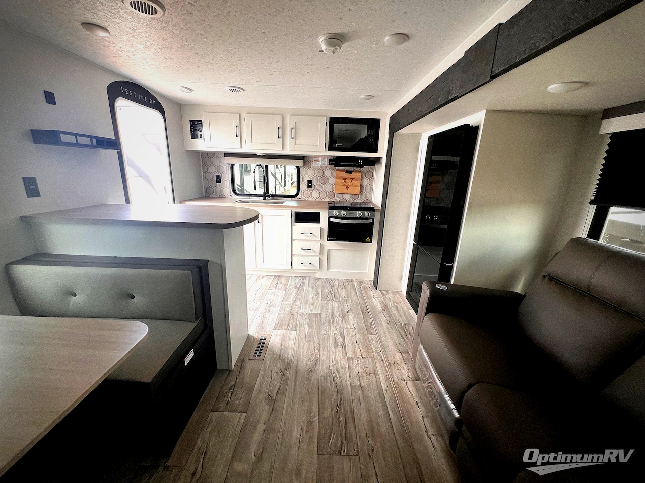2025 Venture Sienna SA231VRK Photo 5