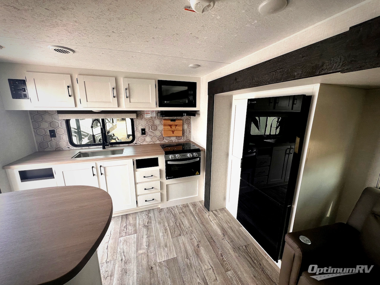2025 Venture Sienna SA231VRK Photo 6