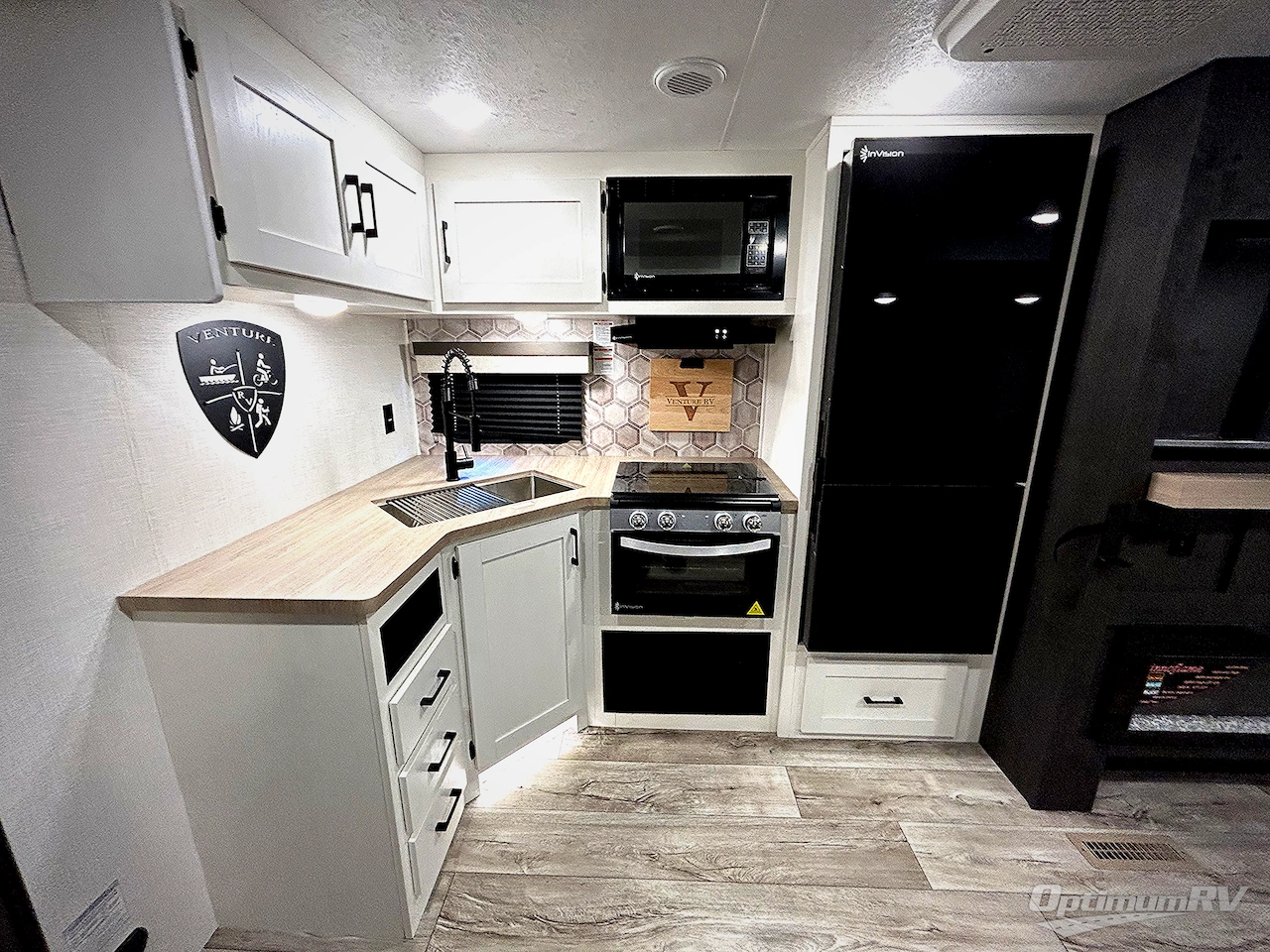 2025 Venture Sienna SA271VBH Photo 8