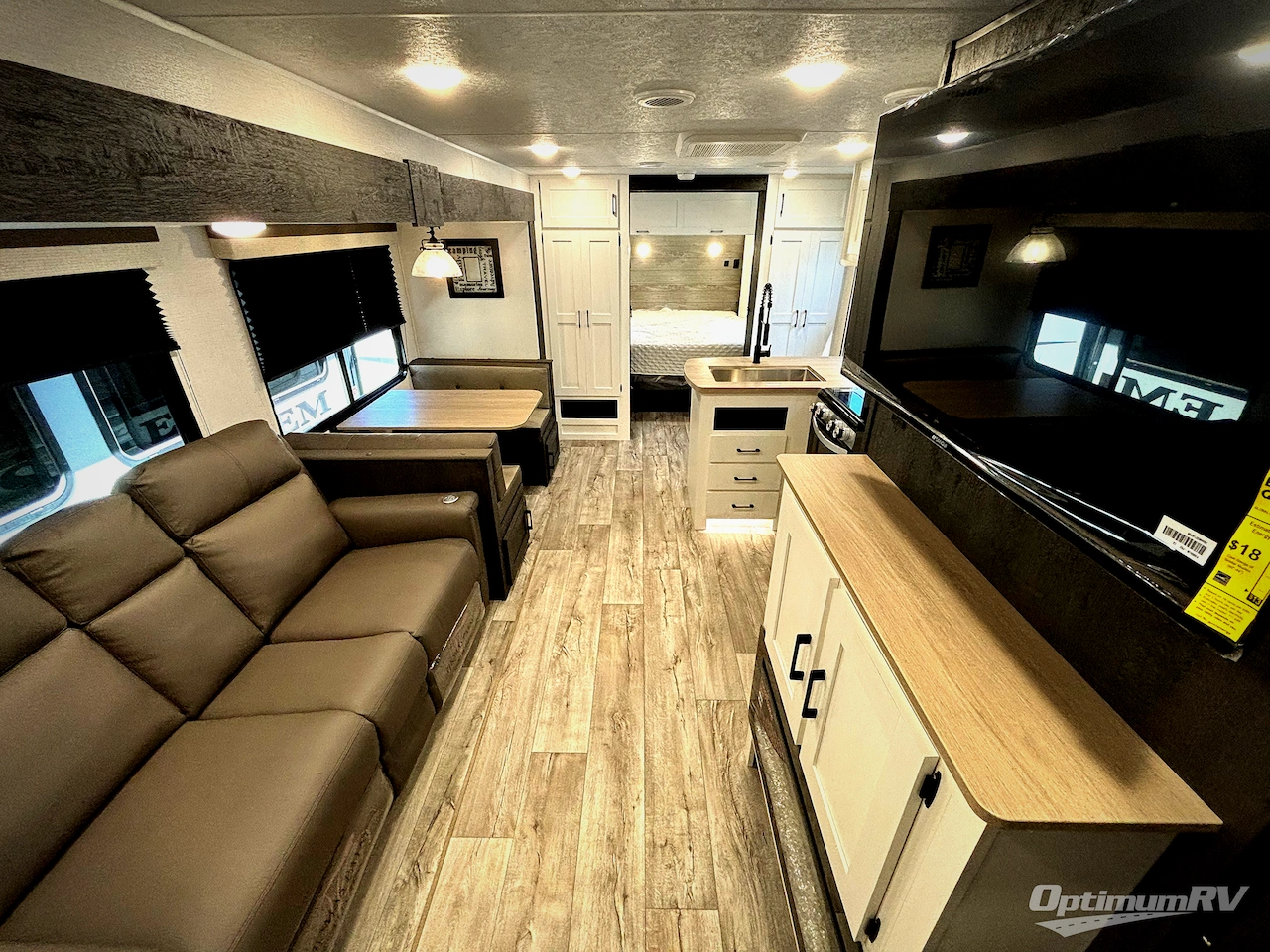 2025 Venture Sienna SA281VQB Photo 5