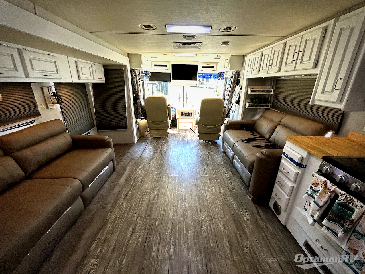 2003 Holiday Rambler Endeavor 36PST Photo 3