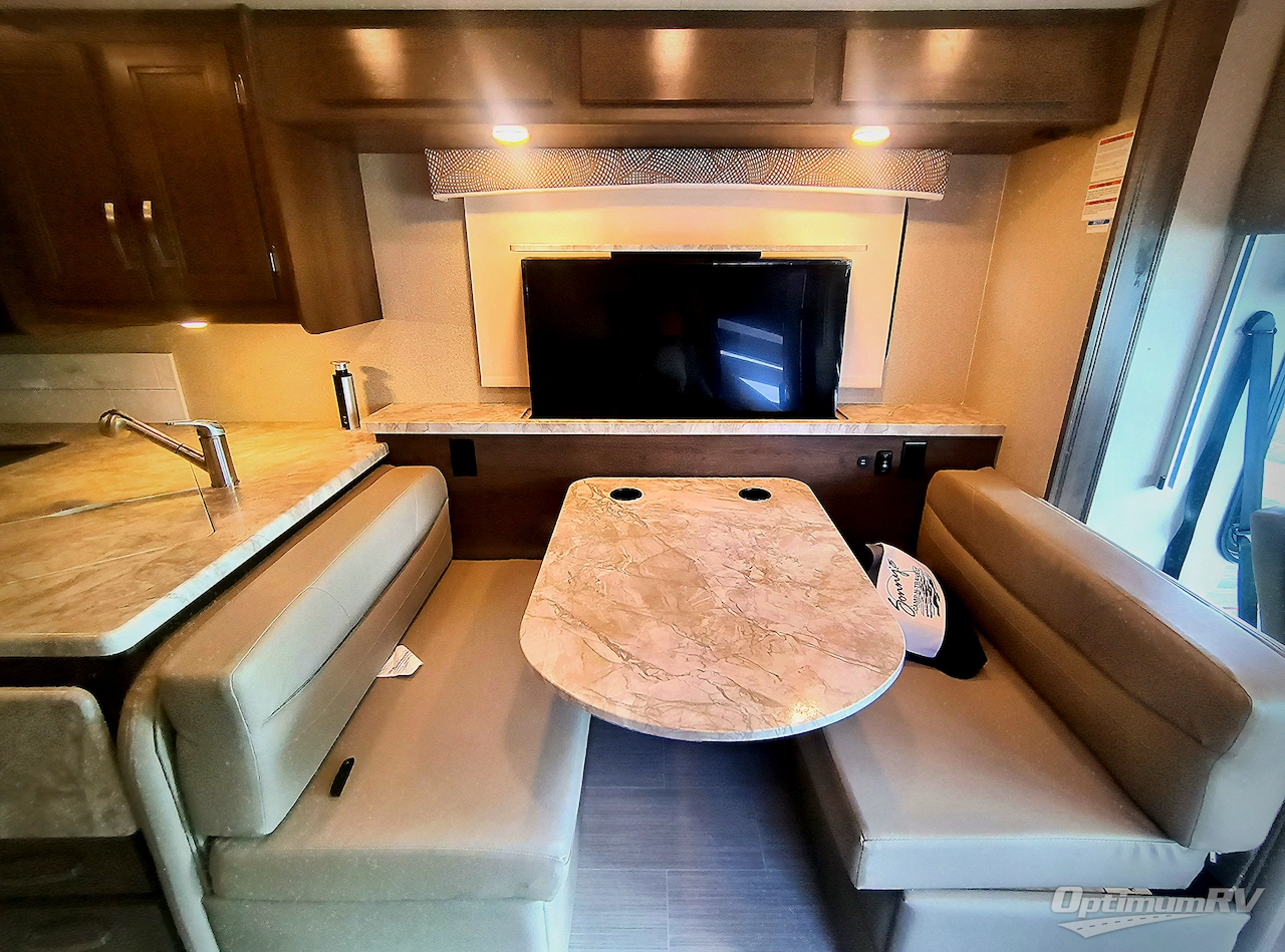 2019 Entegra Vision 29F Photo 7