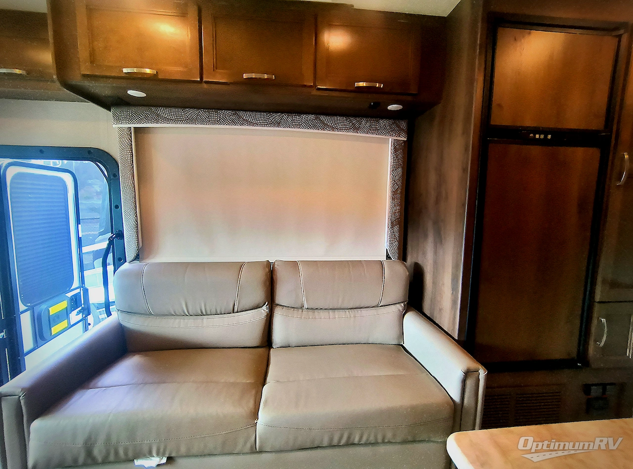 2019 Entegra Vision 29F Photo 9