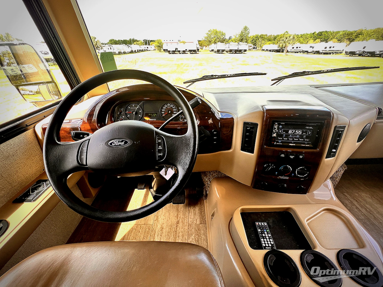 2019 Thor Freedom Traveler A30 Photo 7