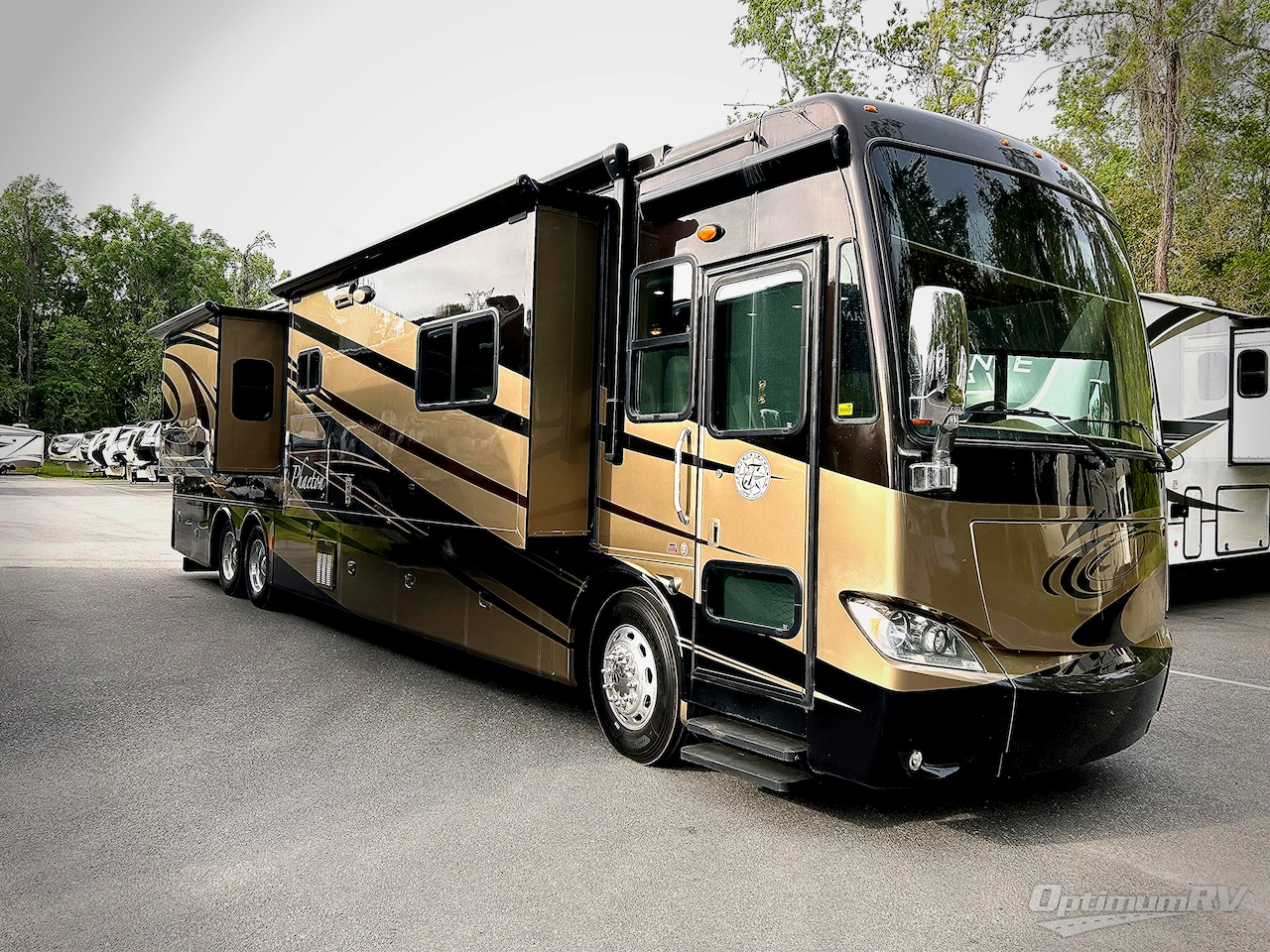 2012 Tiffin Phaeton 42QB Photo 1