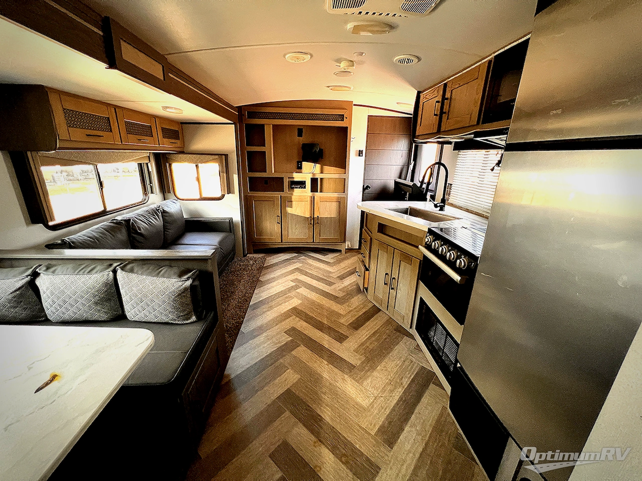 2021 Cruiser Twilight Signature TWS 3300 Photo 5