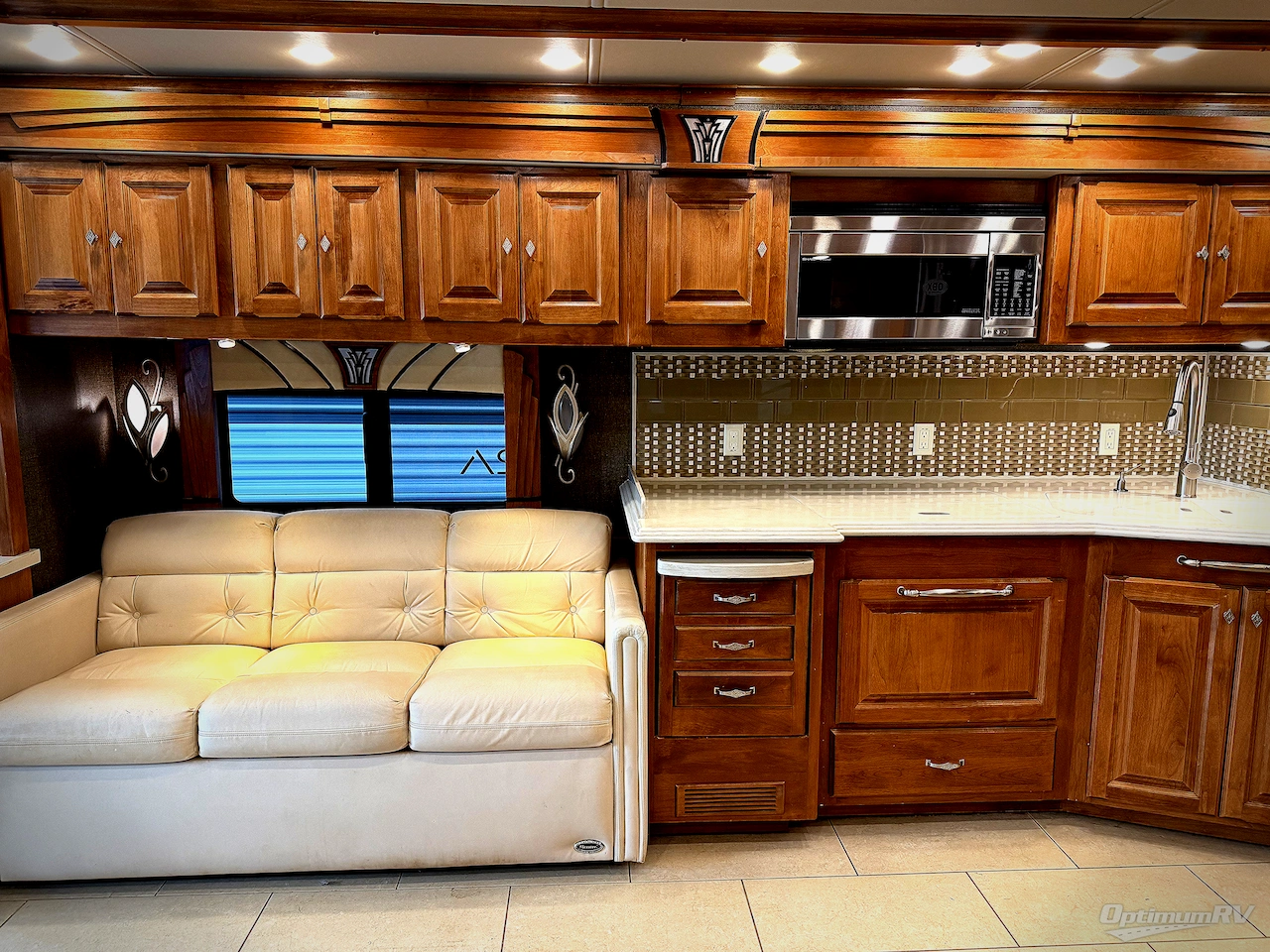 2016 Tiffin Phaeton 40 QBH Photo 8