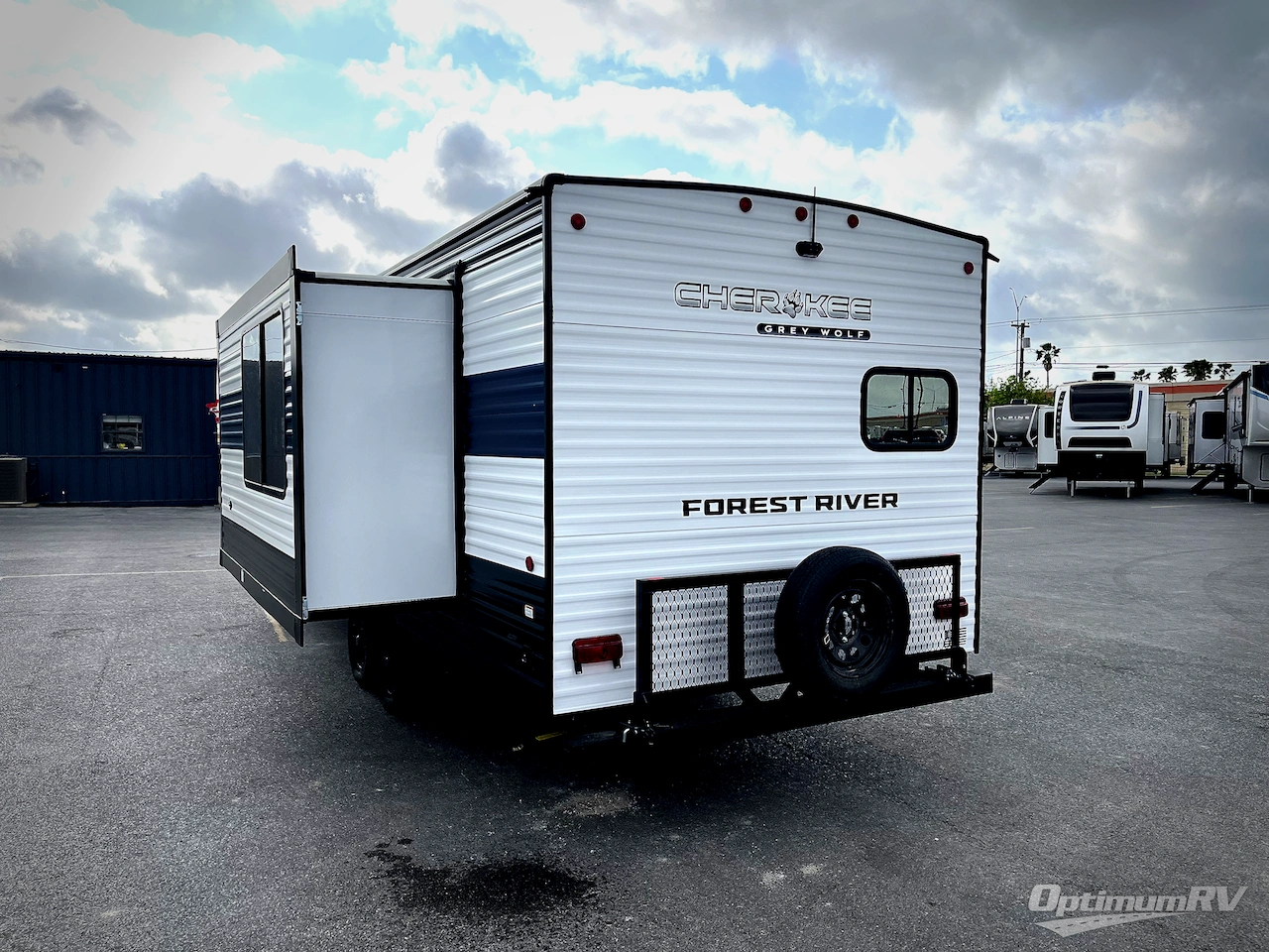2025 Forest River Cherokee Grey Wolf 26SS Photo 3