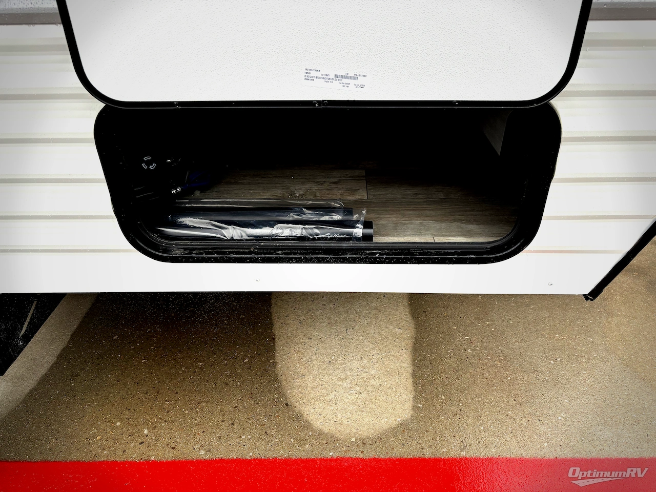 2025 Coachmen Clipper Cadet 17CFQ Photo 12