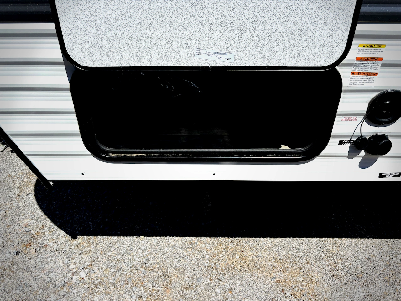 2025 Coachmen Clipper Cadet 17CFQ Photo 13