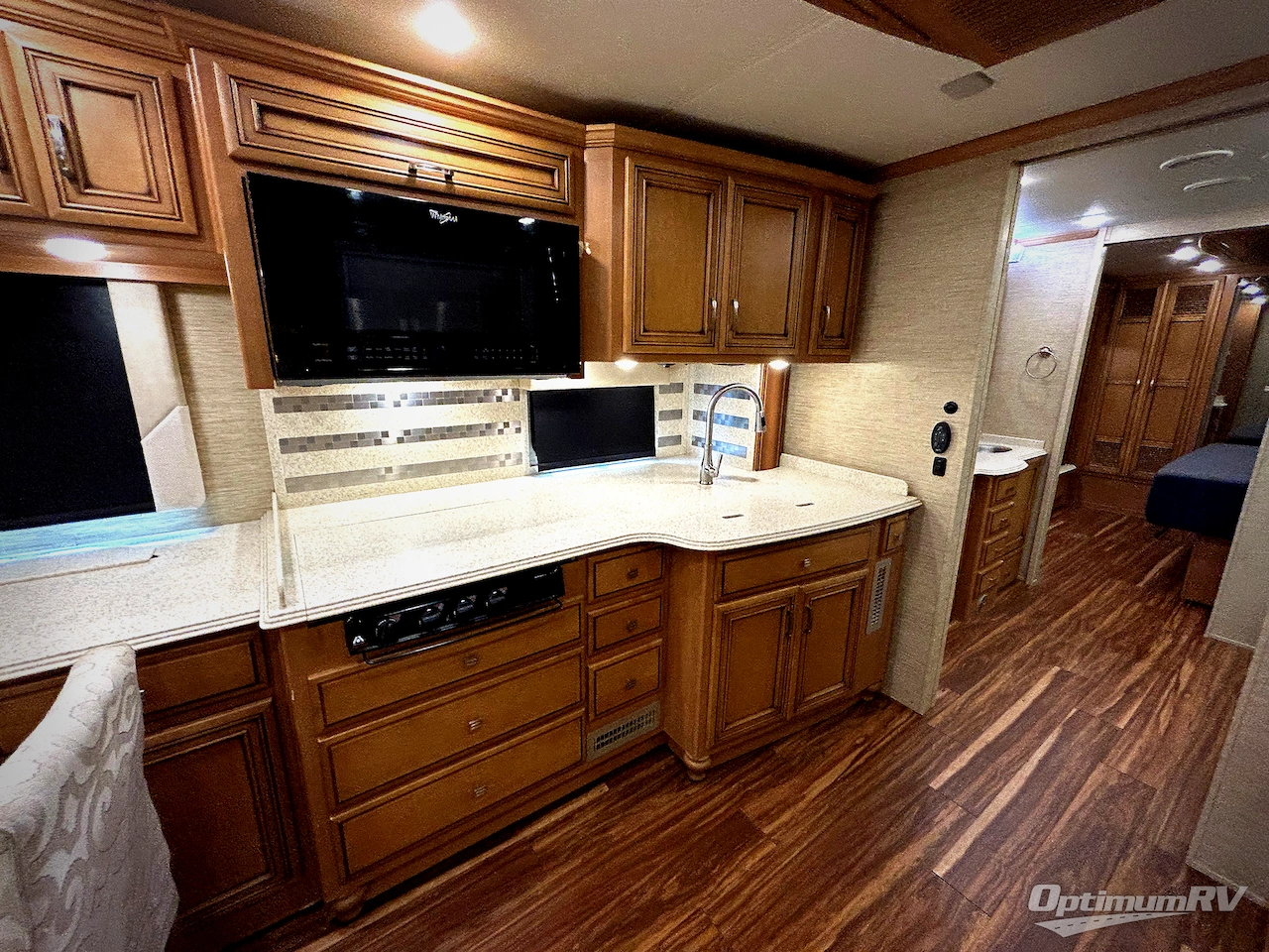 2017 Newmar Ventana LE 3724 Photo 10