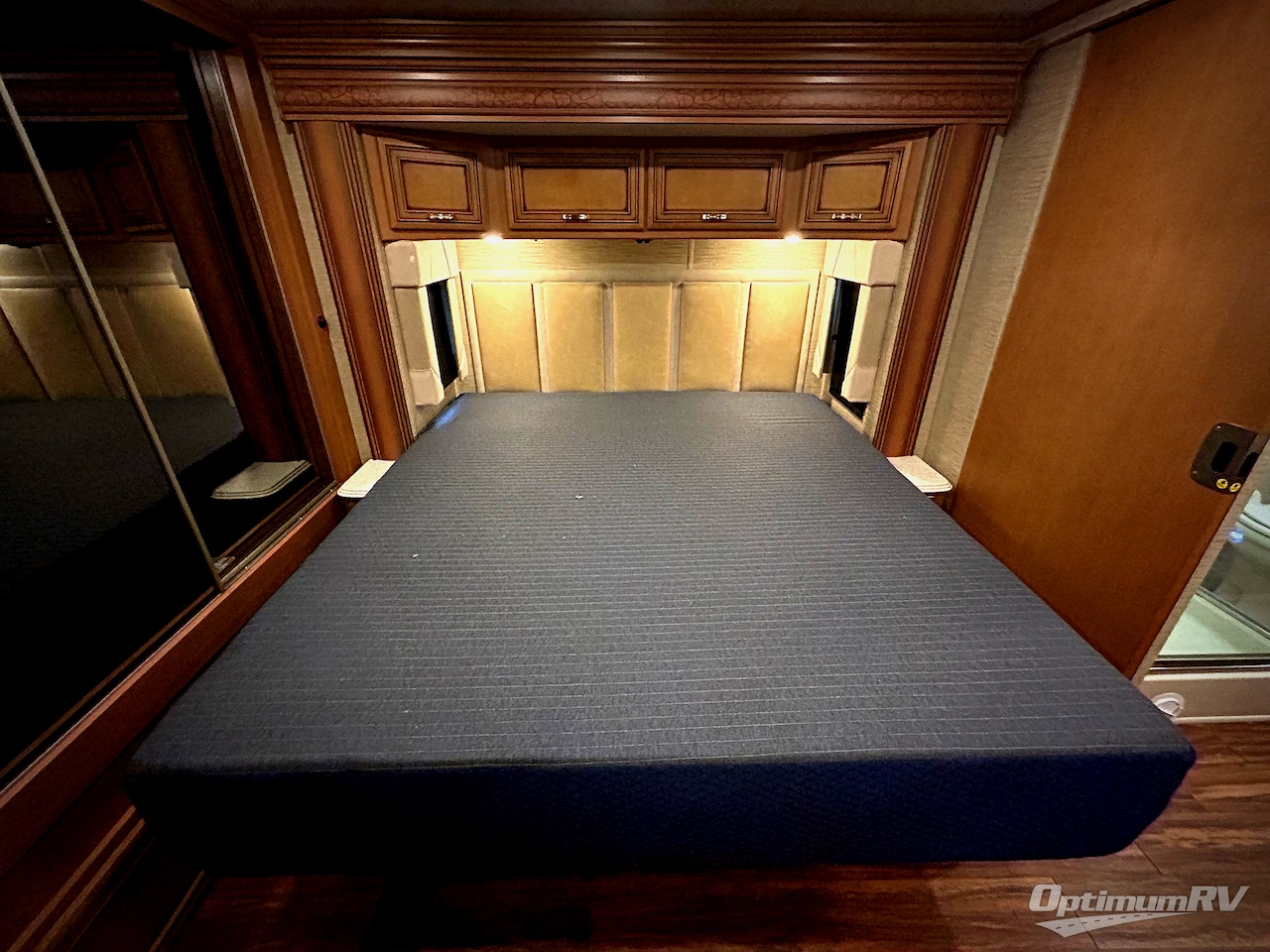 2017 Newmar Ventana LE 3724 Photo 17