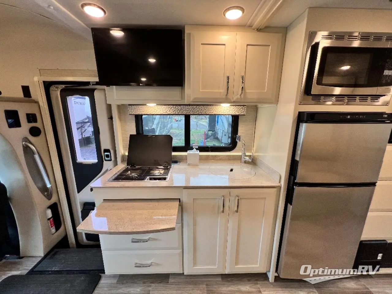 2022 Tiffin Wayfarer 25 RW Photo 8