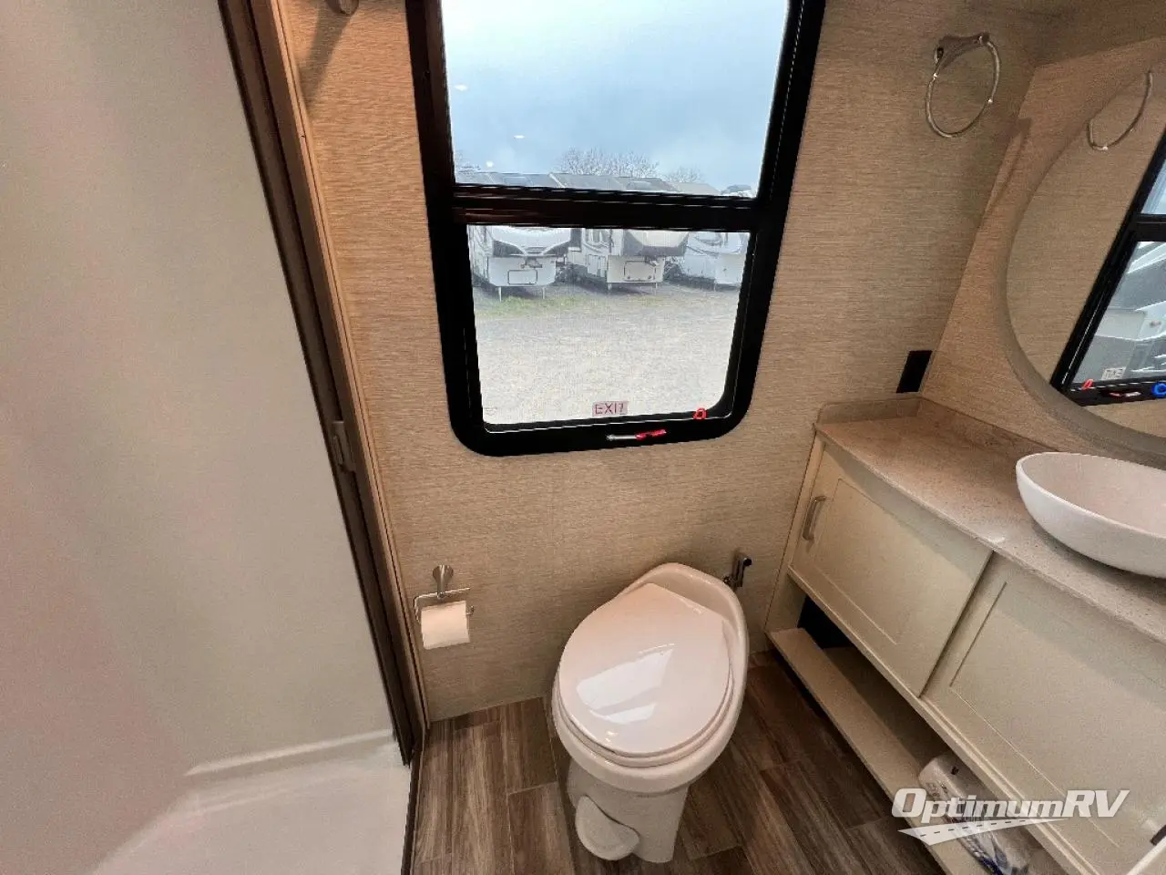 2022 Tiffin Wayfarer 25 RW Photo 15