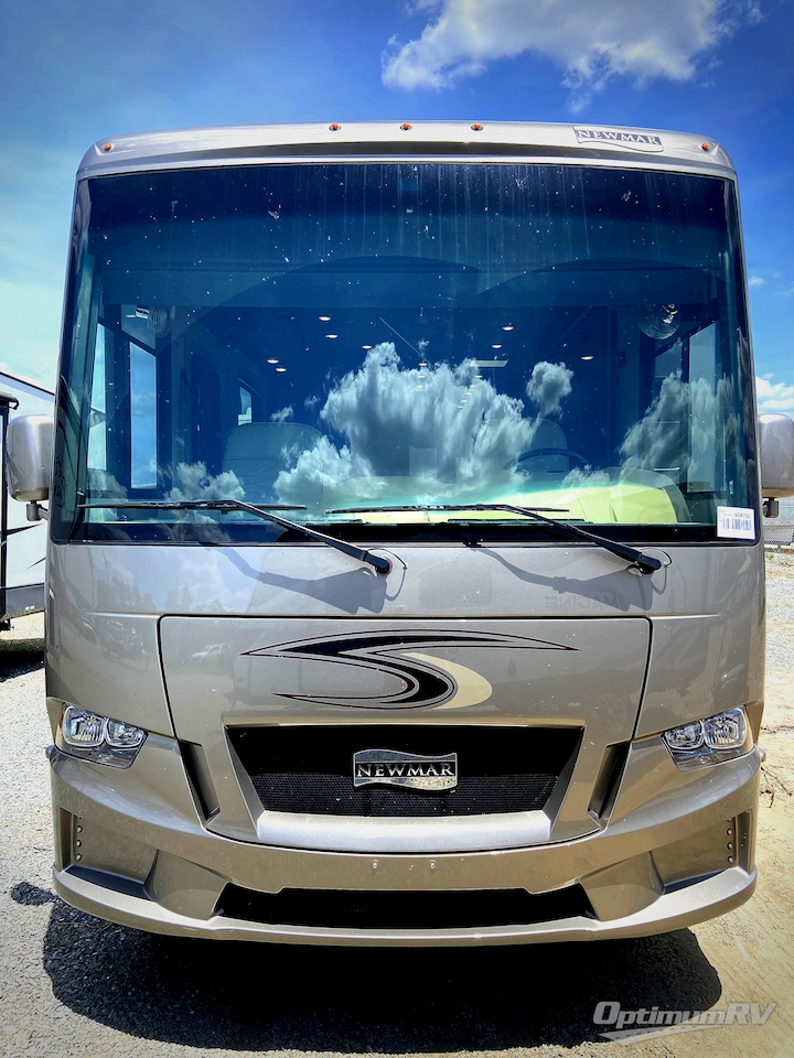 2020 Newmar Bay Star Sport 3014 Photo 2