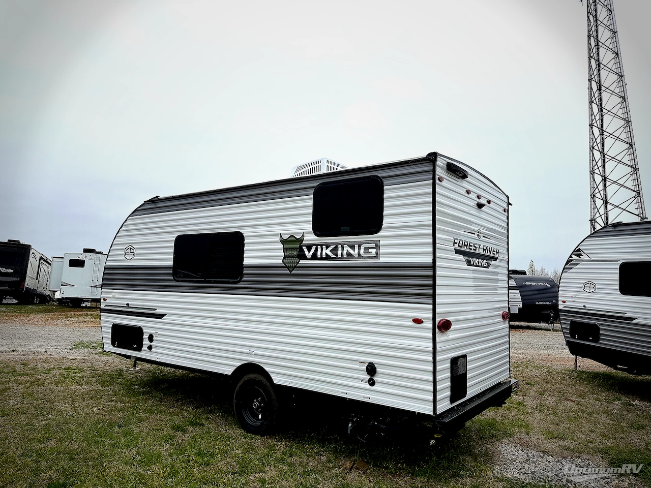 2025 Forest River Viking 3K Series 17SBH Photo 3