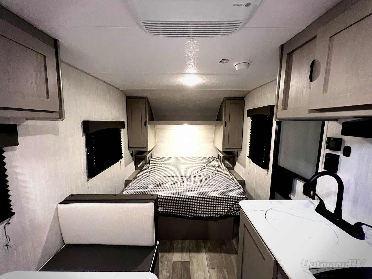 2025 Forest River Viking 3K Series 17SFQ Photo 2