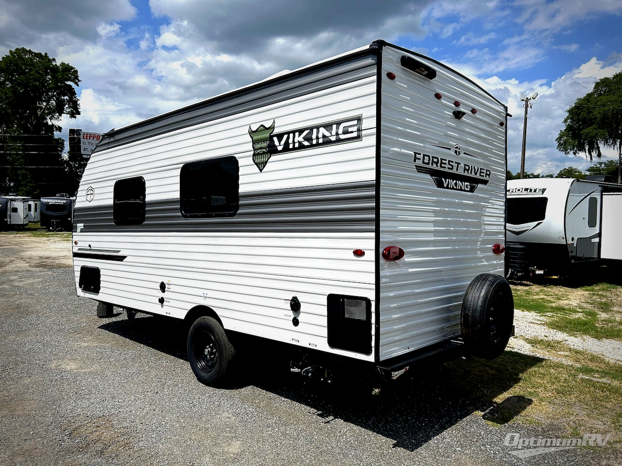 2025 Forest River Viking 3K Series 17SFQ Photo 3