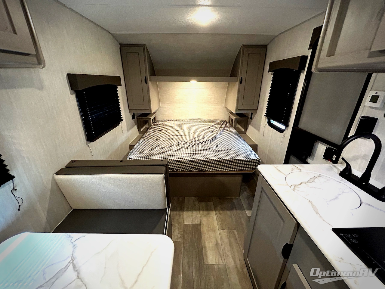 2025 Forest River Viking 3K Series 17SFQ Photo 5