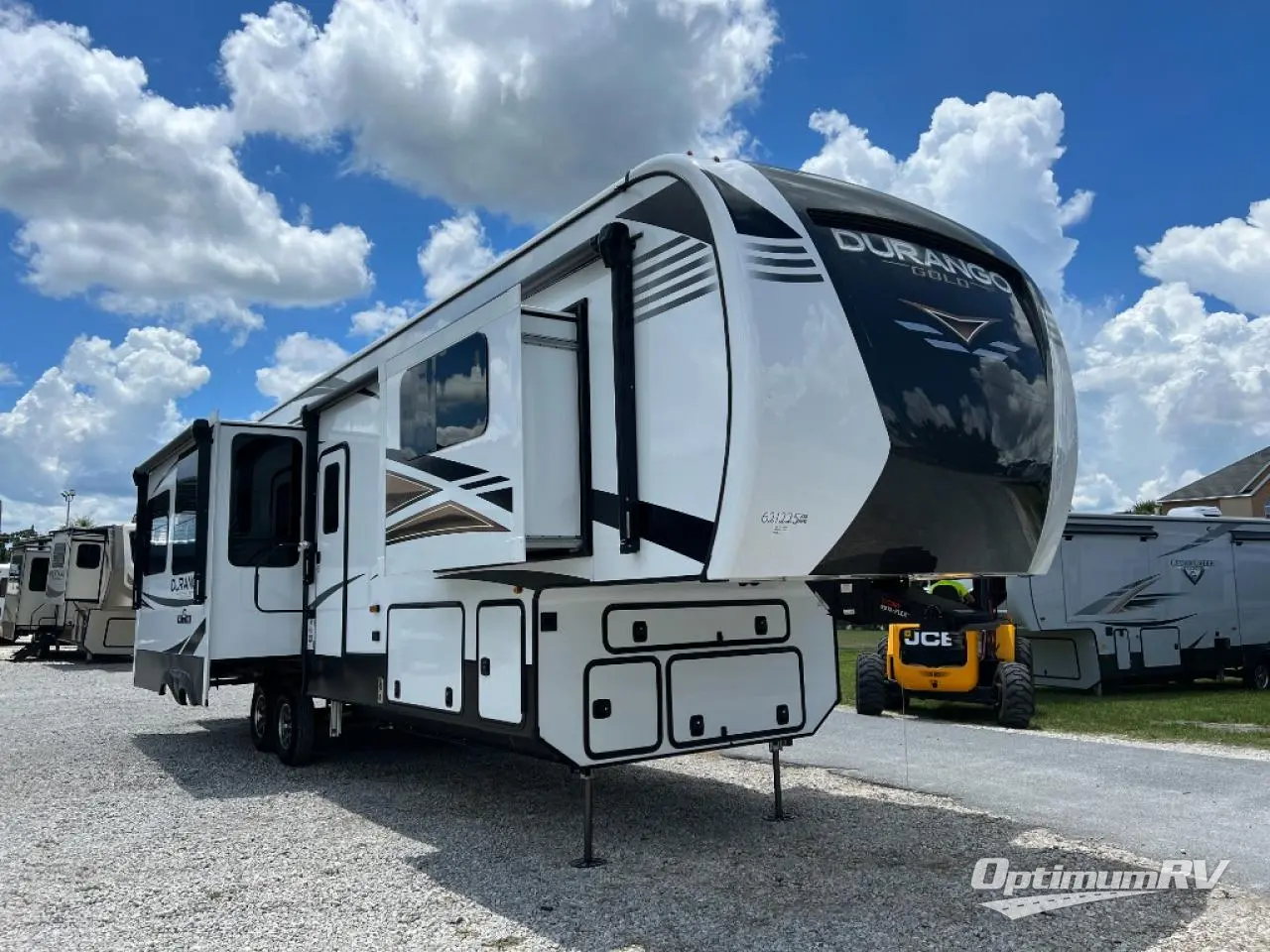 2023 KZ Durango Gold G358RPQ Photo 1