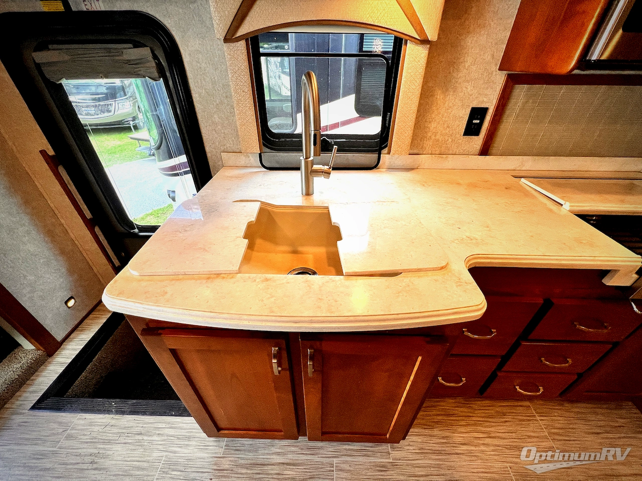 2020 Renegade Valencia 38RB Photo 11