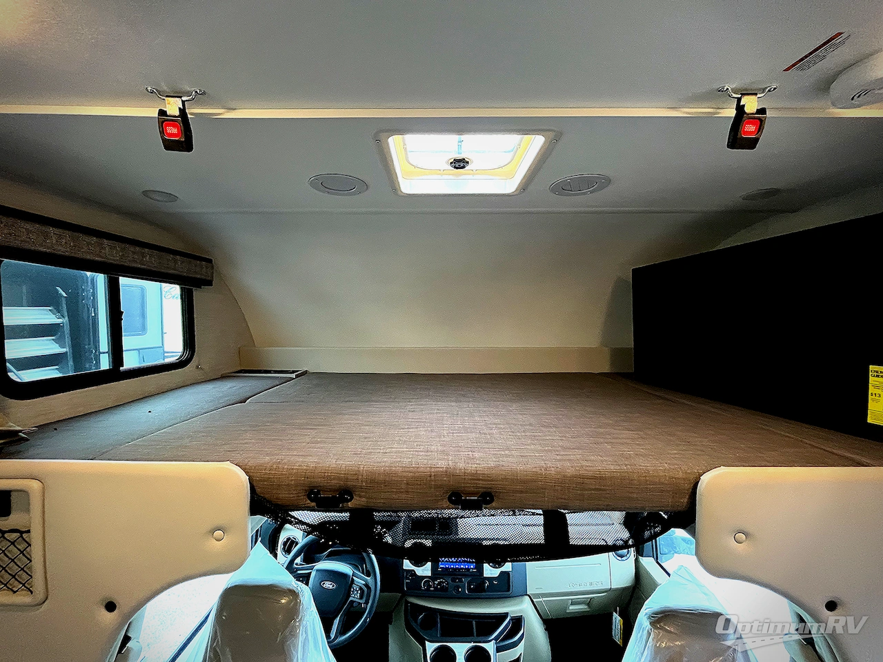 2024 Thor Chateau 25V Photo 10