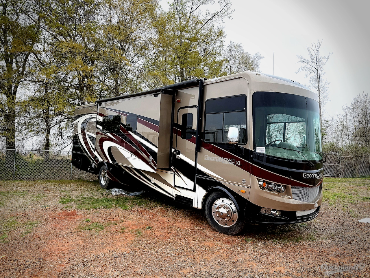2016 Forest River Georgetown XL 377TS Photo 1
