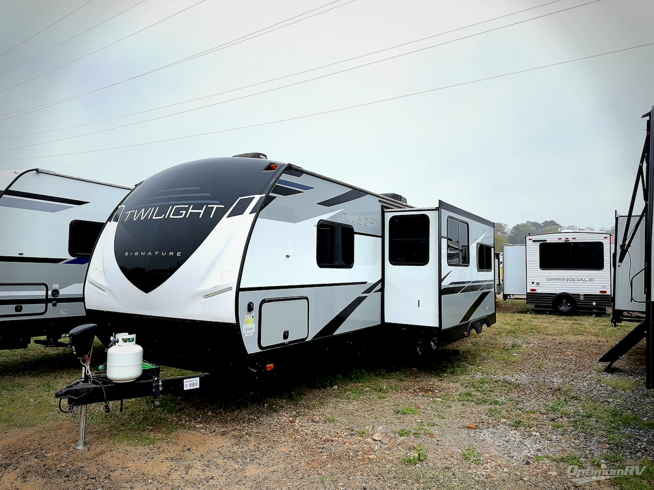 2021 Cruiser Twilight Signature TWS 2800 Photo 1
