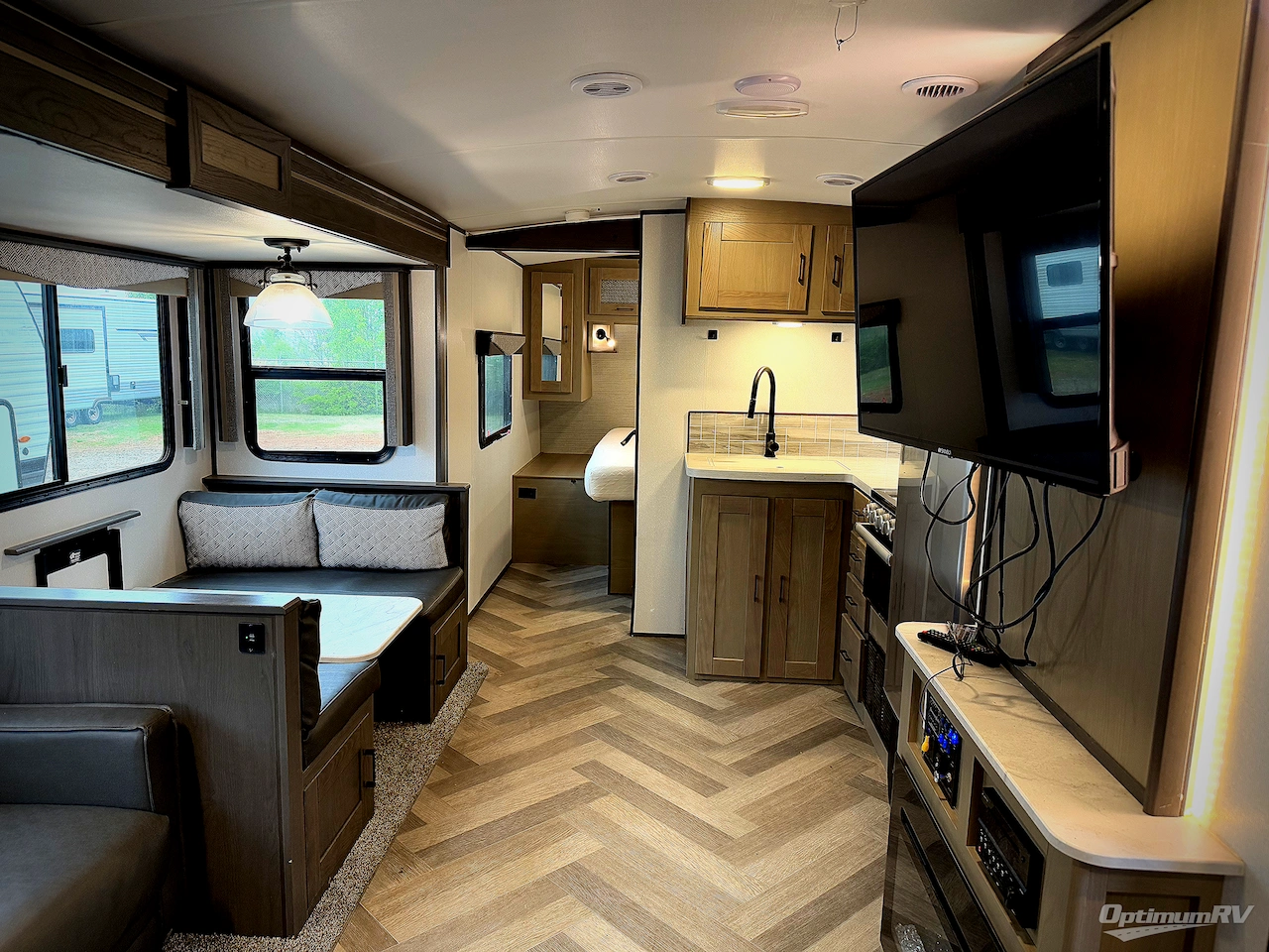 2021 Cruiser Twilight Signature TWS 2800 Photo 3