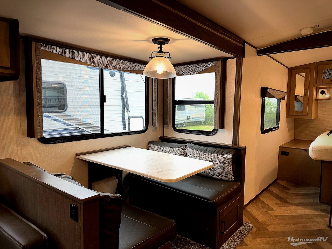 2021 Cruiser Twilight Signature TWS 2800 Photo 5