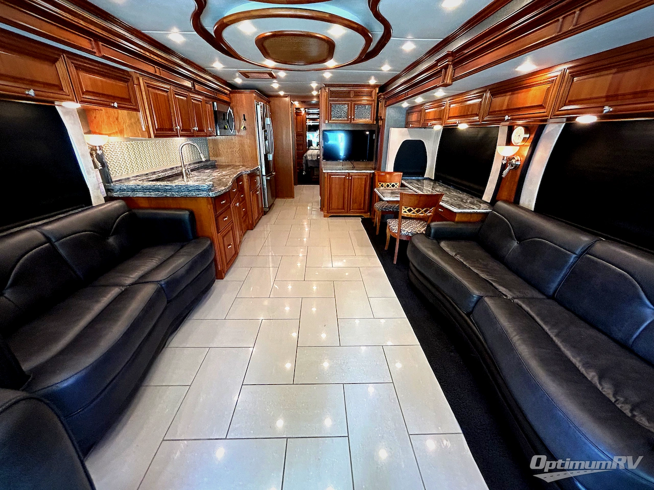 2013 Newmar Essex 4542 Photo 2