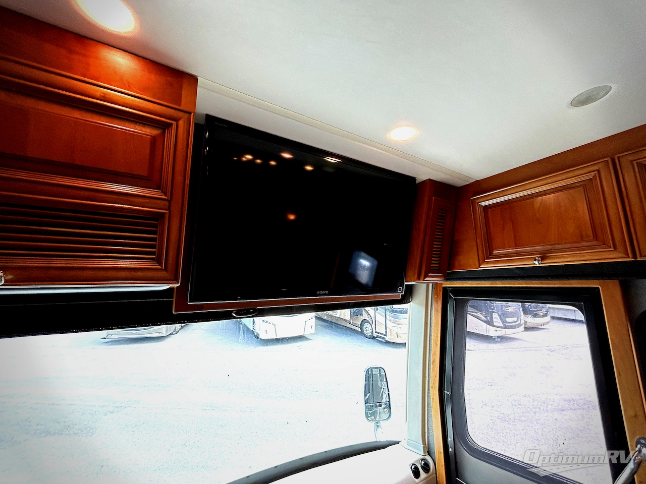 2013 Newmar Essex 4542 Photo 8