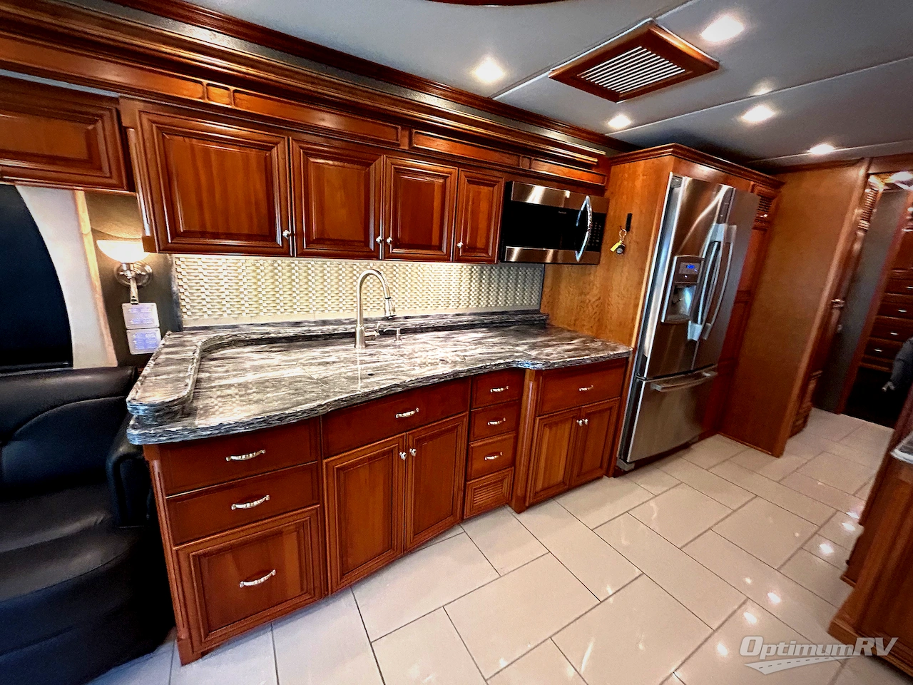 2013 Newmar Essex 4542 Photo 10