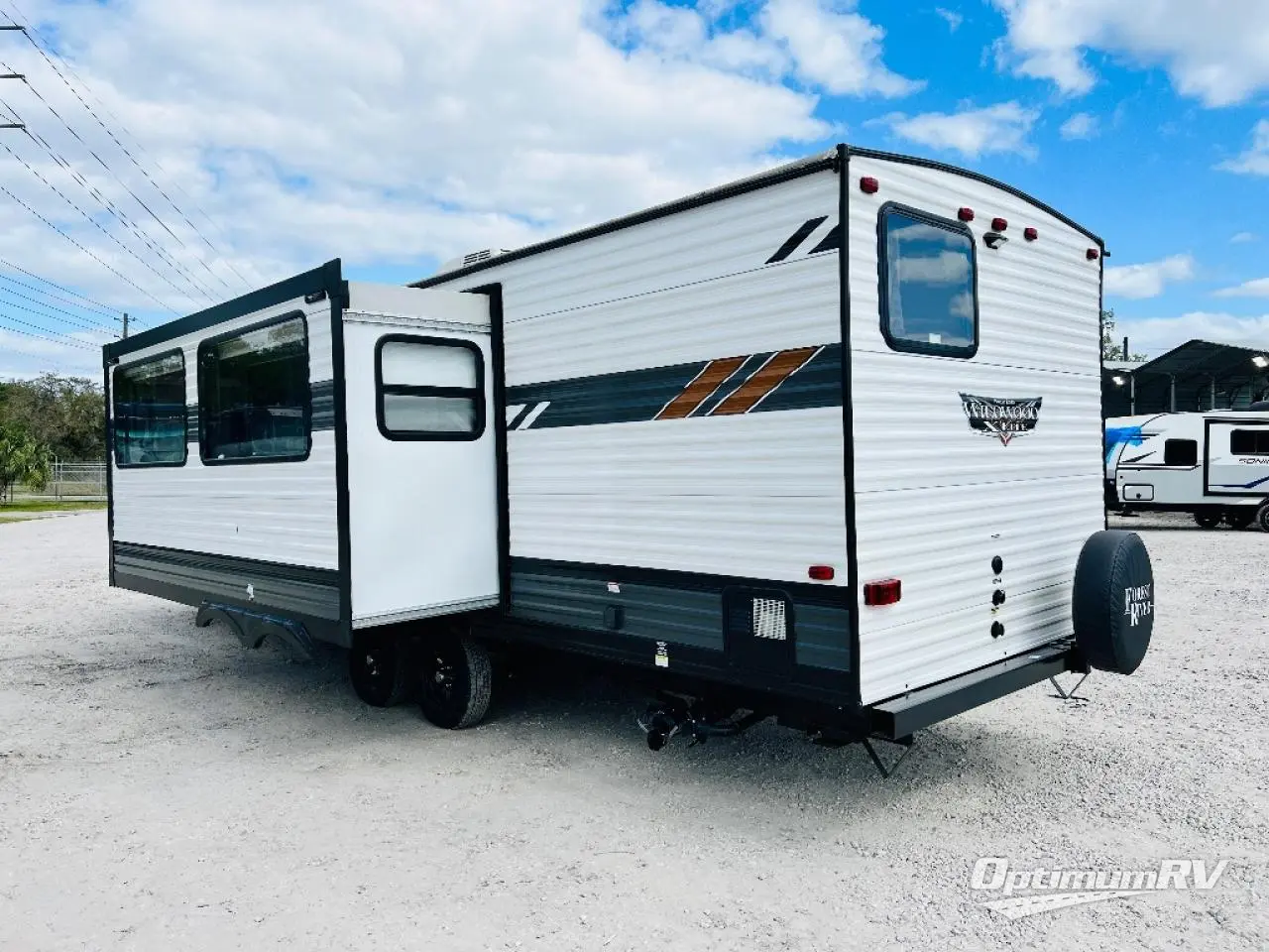 2022 Forest River Wildwood X-Lite 263BHXL Photo 3