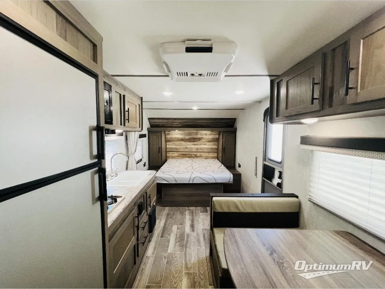 2021 Gulf Stream Ameri-Lite Ultra Lite 248BH Photo 4