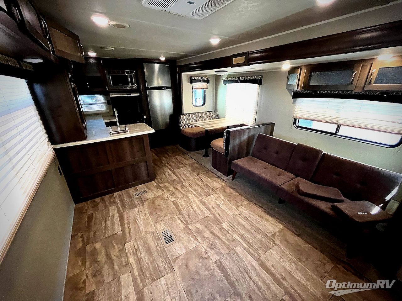 2017 Palomino Puma 32RKTS Photo 4