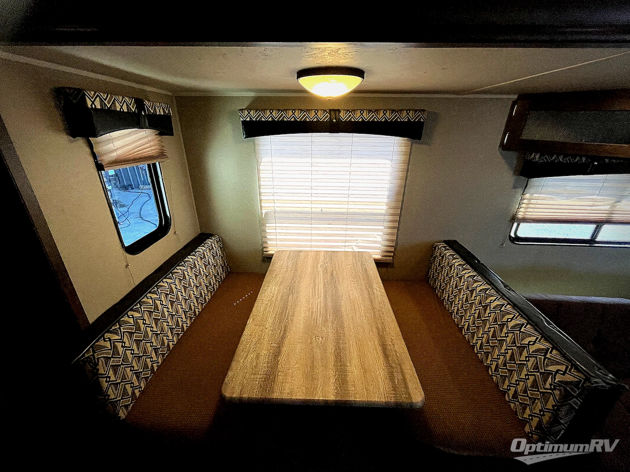 2017 Palomino Puma 32RKTS Photo 7