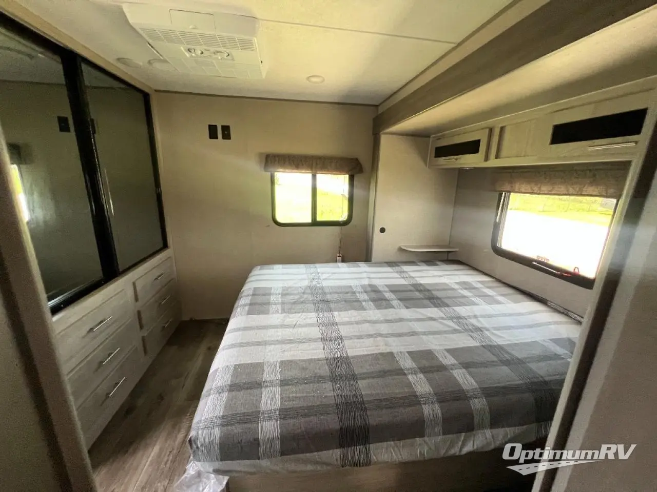 2023 Coachmen Catalina Legacy 263FKDS Photo 16