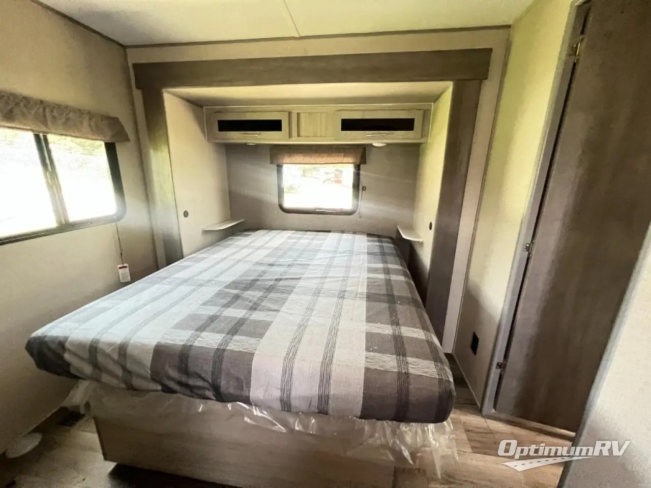 2023 Coachmen Catalina Legacy 263FKDS Photo 17