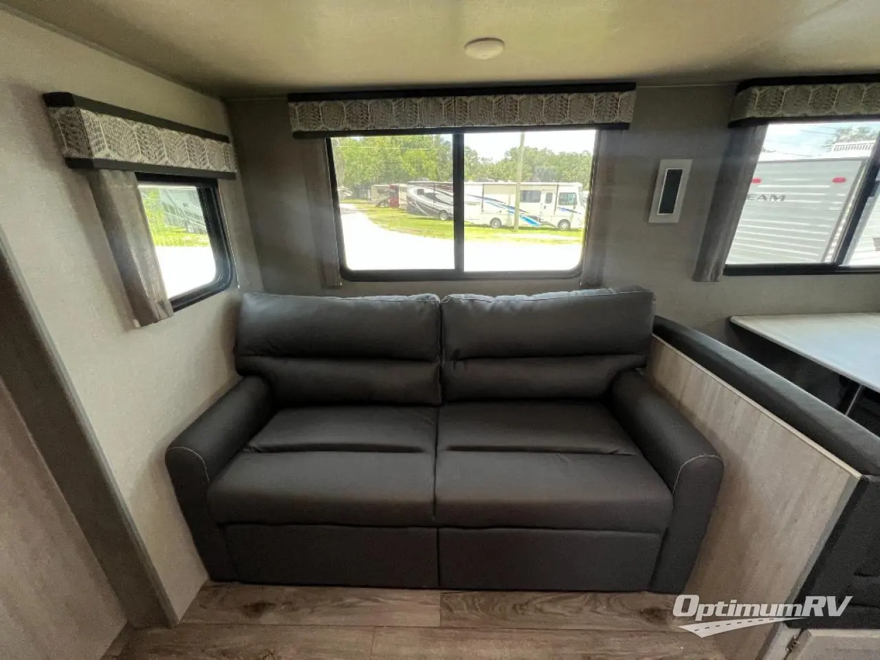 2023 Coachmen Catalina Legacy 263FKDS Photo 23