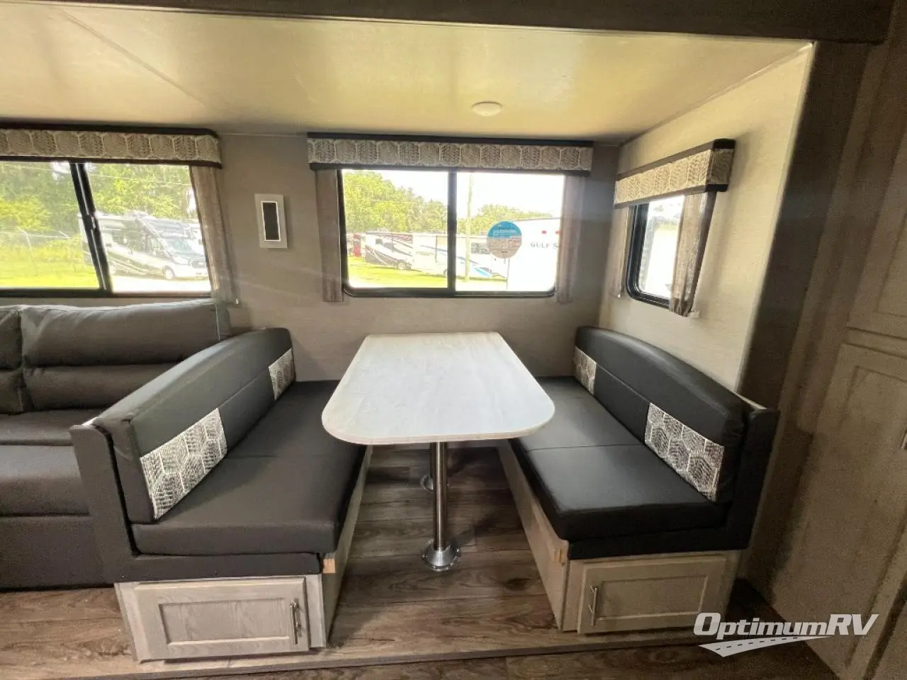 2023 Coachmen Catalina Legacy 263FKDS Photo 25