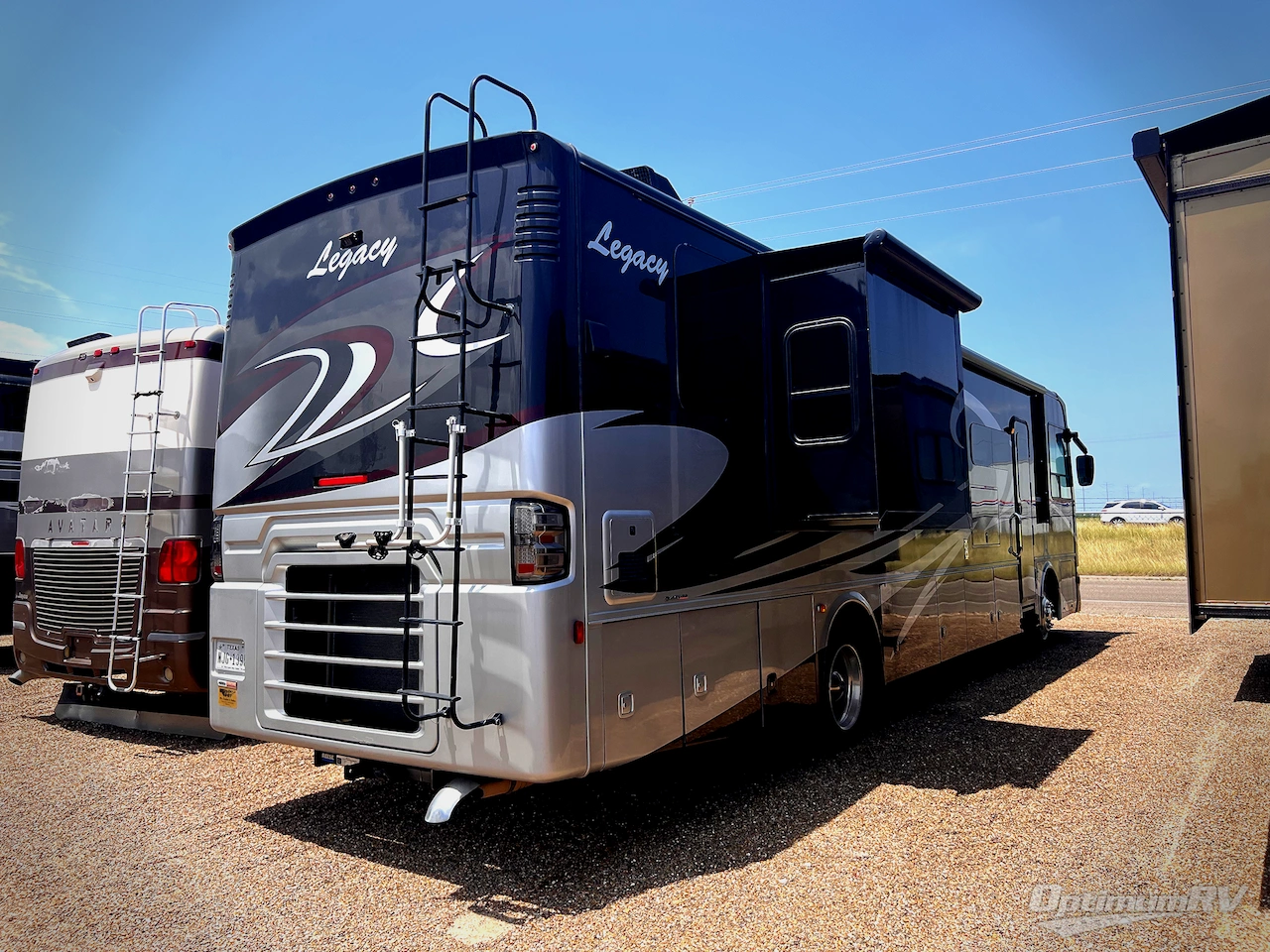 2019 Forest River Legacy SR 340 38C Photo 2